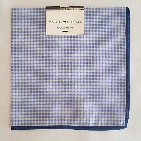 Tommy Hilfiger Other - NWT Tommy Hilfiger Pocket Square (firm)